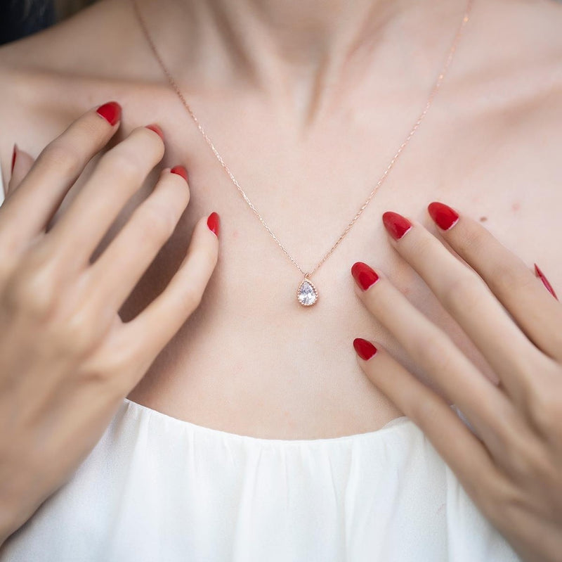 Waterdrop Necklace